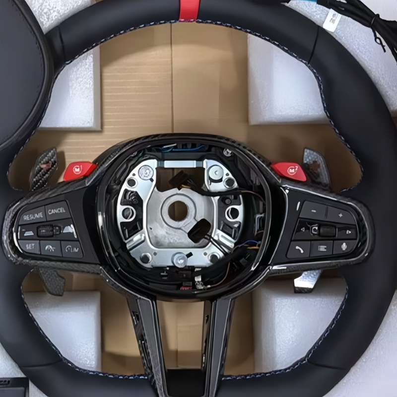 Car Accessories For Steering Wheel - Volant de voiture en cuir pour