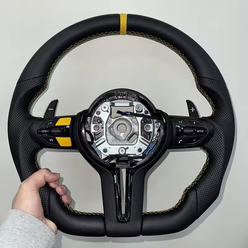 Car Accessories For Steering Wheel - Volant de voiture en cuir pour